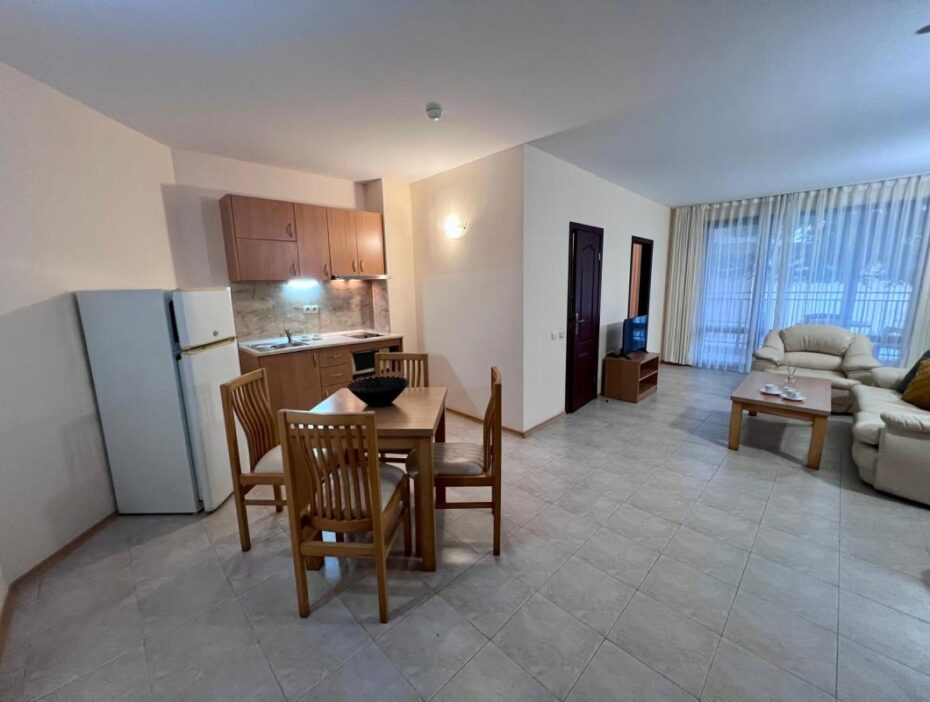 Просторный апартамент с одной спальней в комплексе Rose Village - Apart Estate 