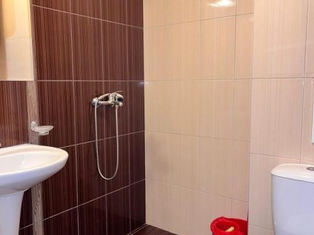 ID 1152 bathroom