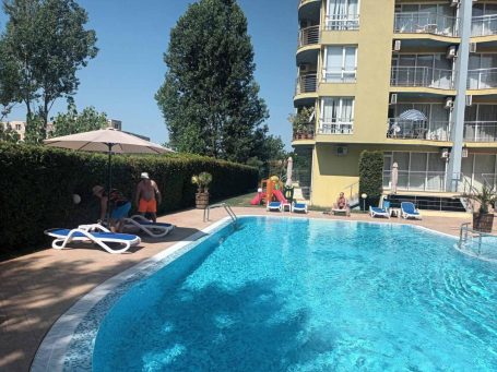 ID 1138 Territory and swimming pool in the "Marak 2" complex