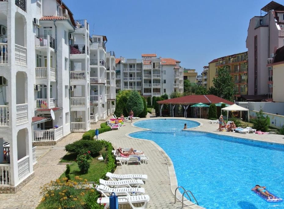 ID 1161 View of the Bravo 5 complex in Sunny Beach