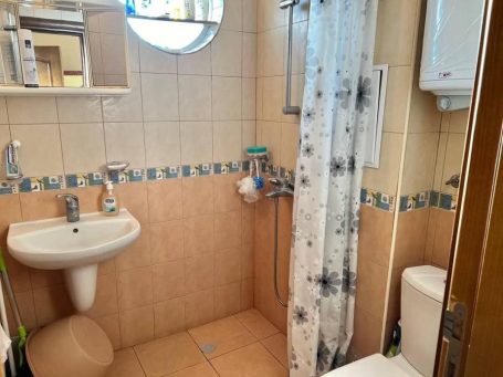 ID 1156 bathroom