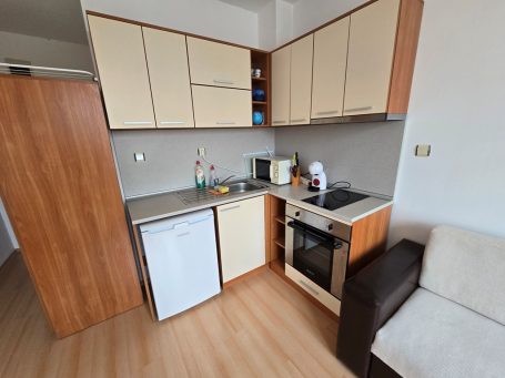 ID 1141 Kitchen corner