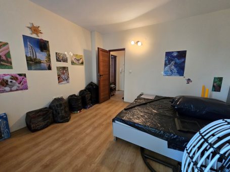 ID 1142 room