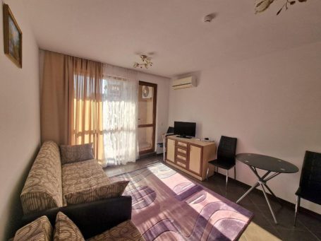 ID 1145 living room