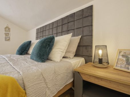 ID 1161 Bed