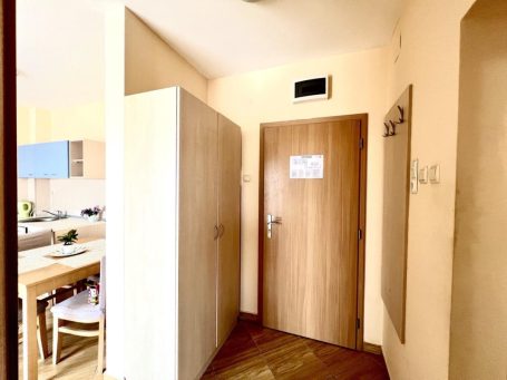ID 1159 entrance hall