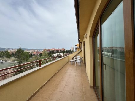 ID 1159 terrace