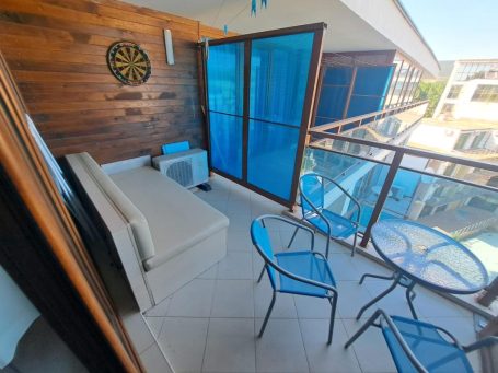 ID 1165 terrace