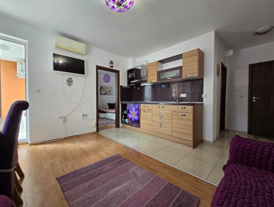 Cozy apartment in "Sea Diamond" complex in Sunny Beach