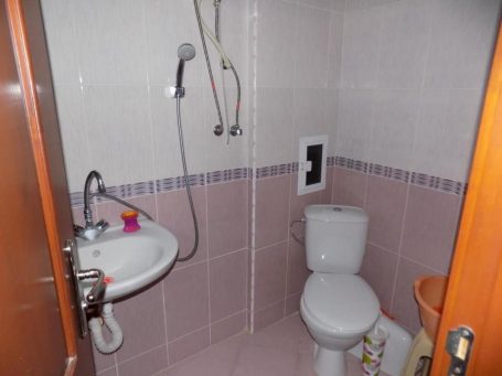 ID 1172 bathroom
