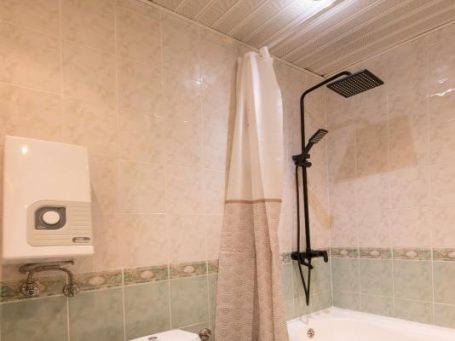ID 1166 bathroom