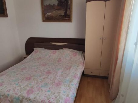 ID 1073 Bedroom