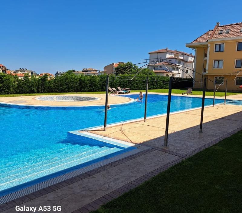 ID 1177 Swimming pool in the Dolce Riva complex