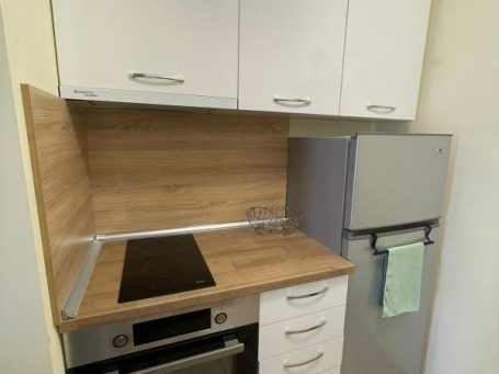 ID 1177 Kitchen area