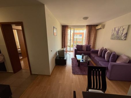 ID 1179 living room
