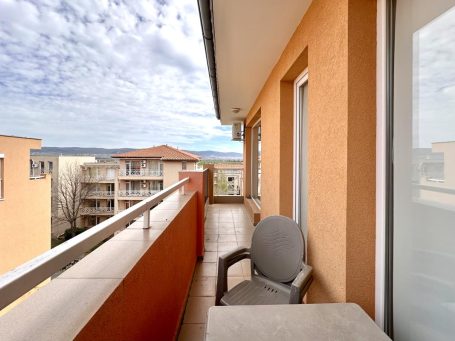 ID 1169 terrace