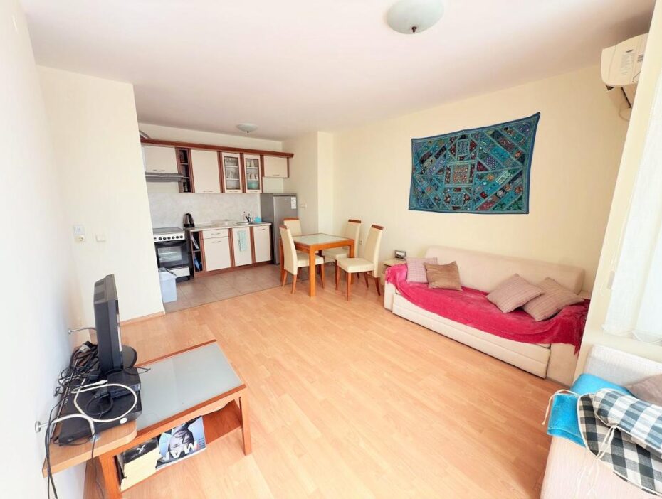 ID 1216 Spacious one bedroom apartment in Fort Noks Nessebar