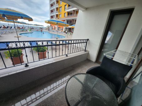 ID 1194 Terrace with sea and pool view
