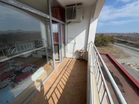 ID 1210 terrace