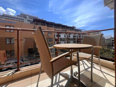 ID 1208 terrace