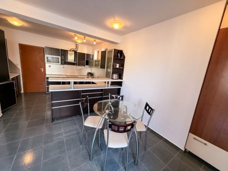 ID 1205 dining area