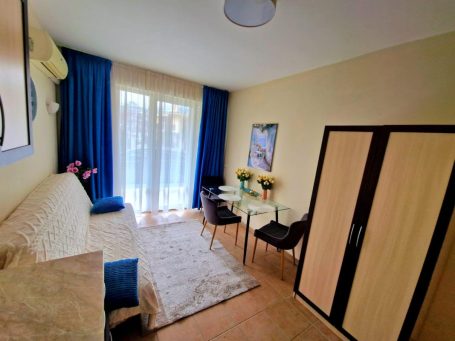 ID 1202 Просторно студио 37 m² - уют и комфорт на брега на морето