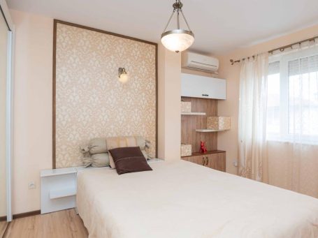 ID 1183 bedroom