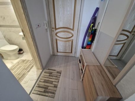 1203 entrance hall
