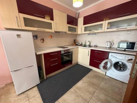 ID 1200 kitchen area