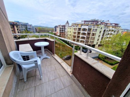 ID 1181 terrace