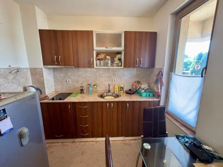 ID 1230 kitchen area
