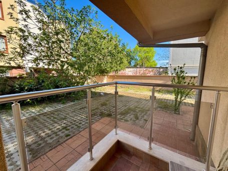 ID 1230 terrace