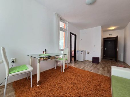 ID 1225 Living room with space for kitchen