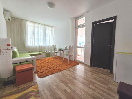 ID 1225 living room