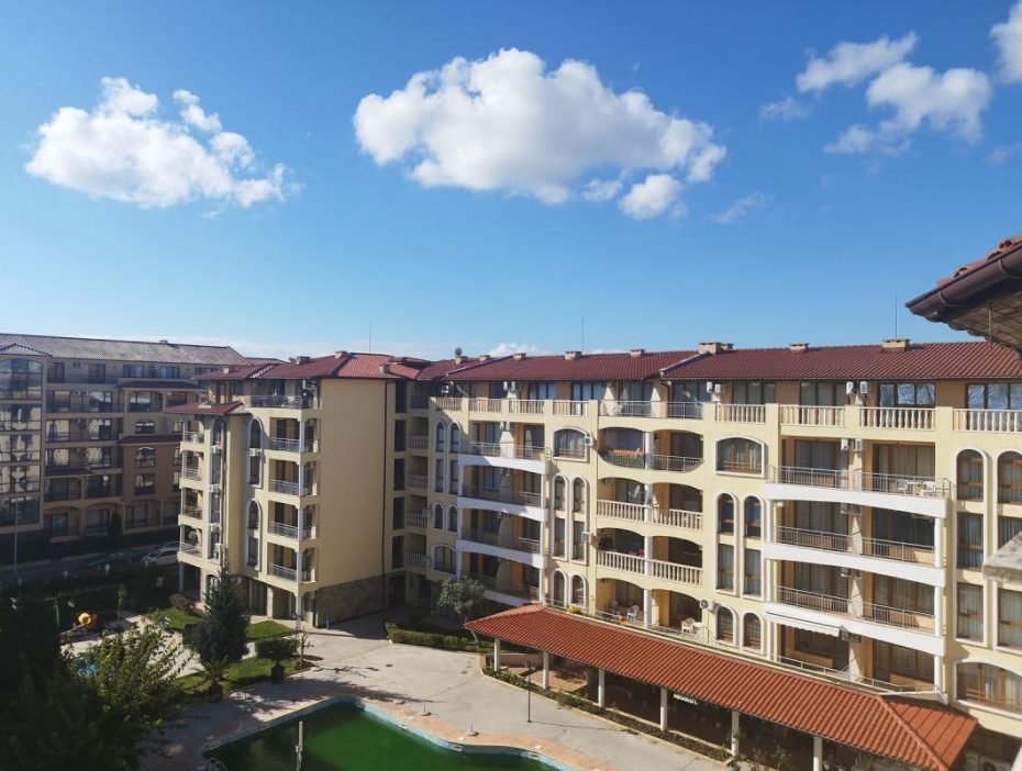 Apartment in complex "Royal Dreams" in Sunny Beach - for sale