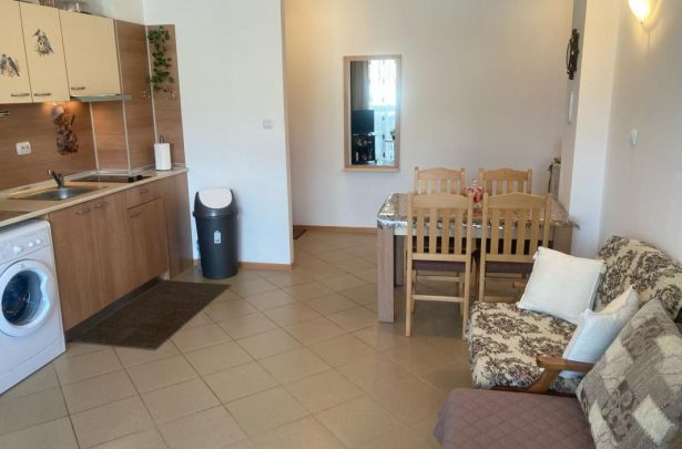 Квартира на партере в комплексе "Gardenia Hills" в Кошарице - продажа