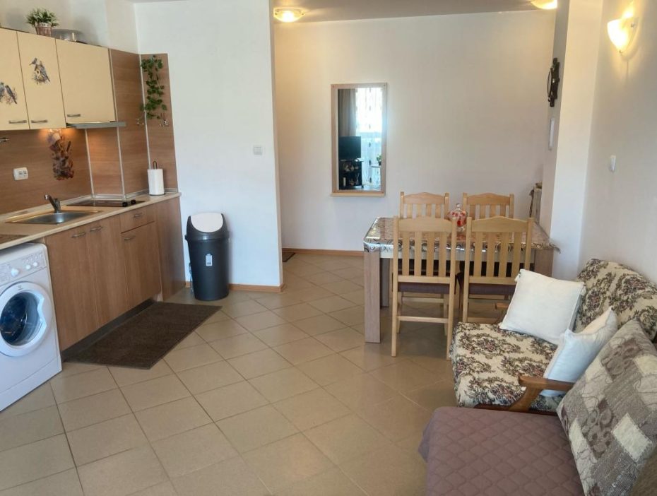 Квартира на партере в комплексе "Gardenia Hills" в Кошарице - продажа