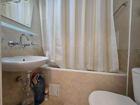 ID 1225 bathroom