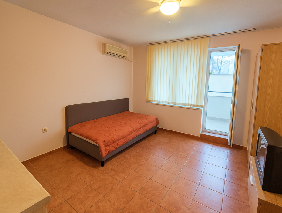 Бюджетная студия в комплексе Marack, Солнечный Берег - Apart Estate