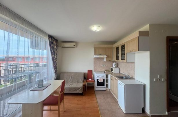 Cozy apartment in Holiday Fort Noks complex, Sunny Beach - for sale