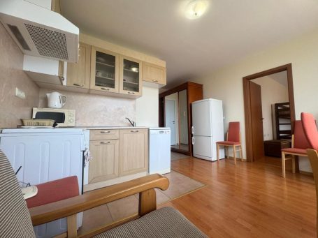 ID 1239 kitchen area