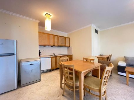ID 1218 Kitchen and dining room