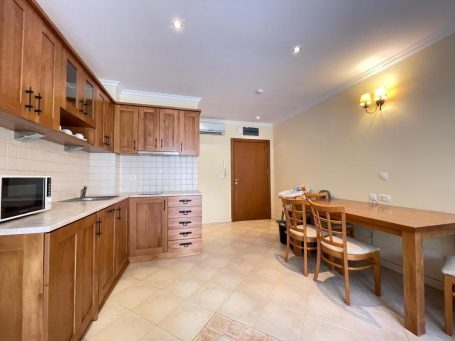 ID 1238 Kitchen and dining room