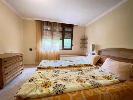 ID 1218 bedroom with beds