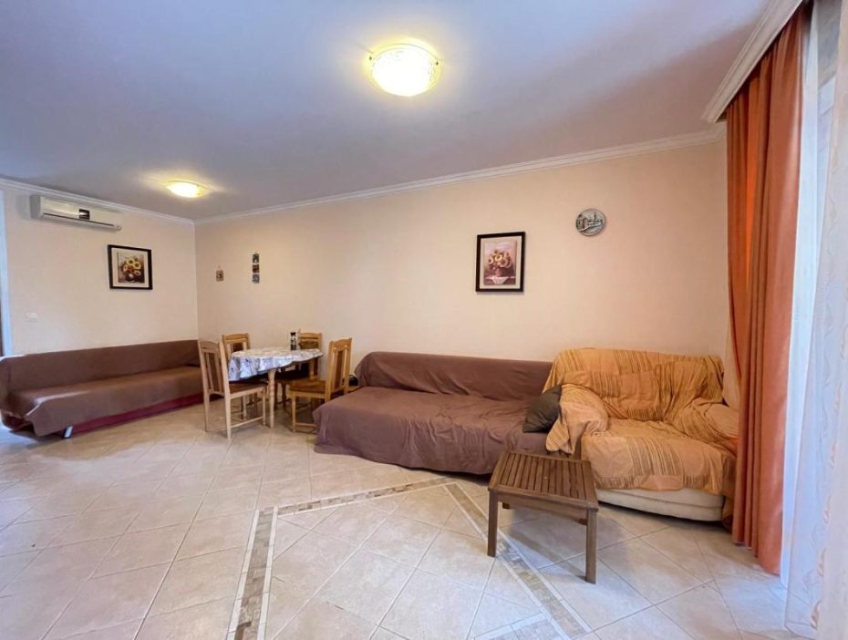 Spacious one bedroom apartment in "Santa Marina", Sozopol - Apart Estate