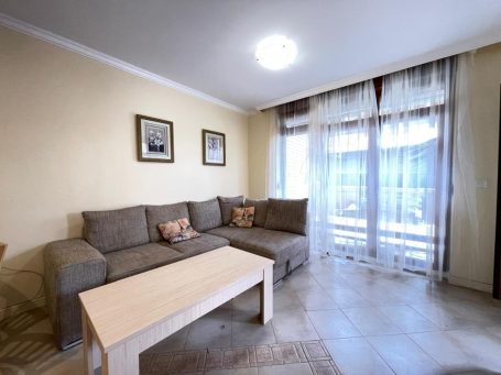 ID 1237 living room