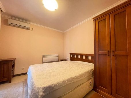 ID 1233 room