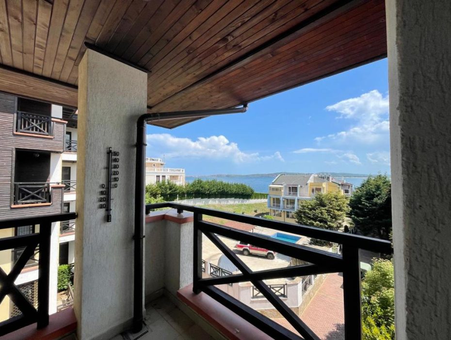 Two bedroom apartment in St. Nikola complex in Chernomorets