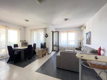ID 1223 living room