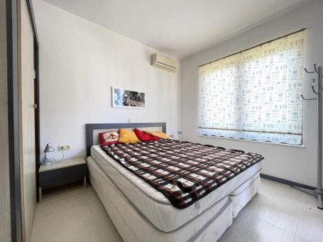 ID 1223 bedroom
